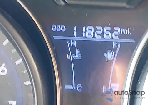 2013 Hyundai Veloster Turbo W/Black z USA, uszkodzony, nr VIN KMHTC6AE8DU153284